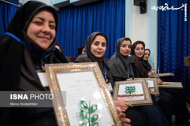 تقدیر از ۱۶ دانشجوی نمونه کشوری با حضور معاون اول رییس جمهور