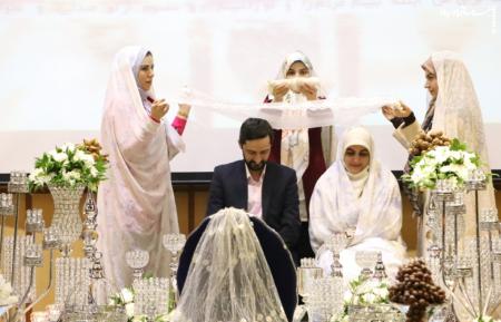 برگزاری جشن ازدواج دانشجویی ۵۰ زوج در دانشگاه آزاد تهران مرکز