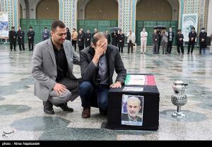 تصاویر| تشییع پیکر مرحوم غفوری‌فرد در حرم امام رضا(ع)