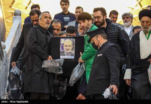 تصاویر| تشییع پیکر مرحوم غفوری‌فرد در حرم امام رضا(ع)