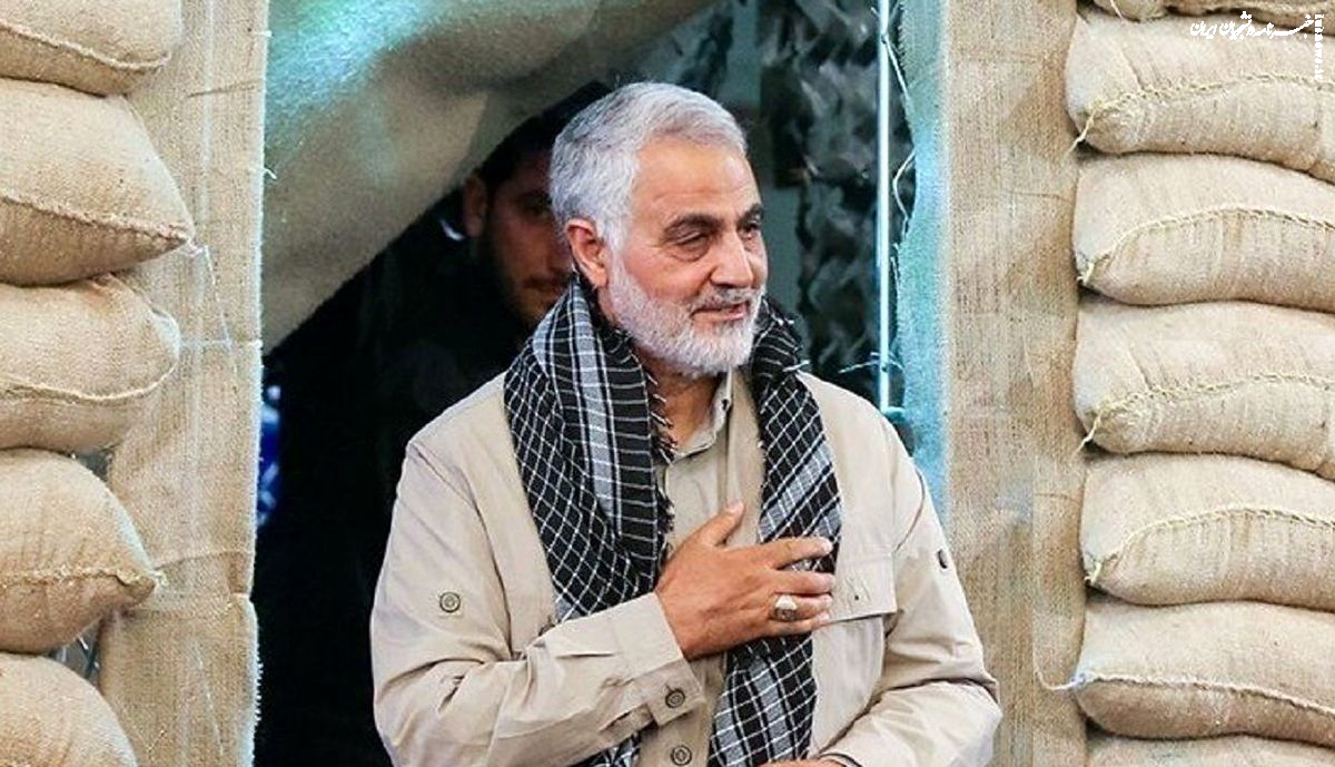 تصاویر پاسپورت شهید سلیمانی با نام مستعار حسین محمودی/  کپی پاسپورت از گاو صندوق چه کسی پیدا شد؟