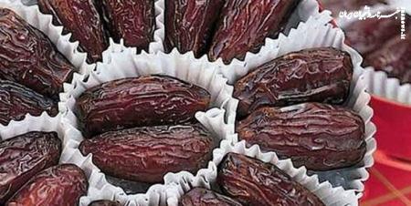 توزیع خرما با نرخ مصوب در میادین میوه و تره بار به مناسبت ماه رمضان