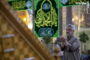 عکس| نصب کتیبه‌های ولادت امام حسن مجتبی(ع) در کربلا