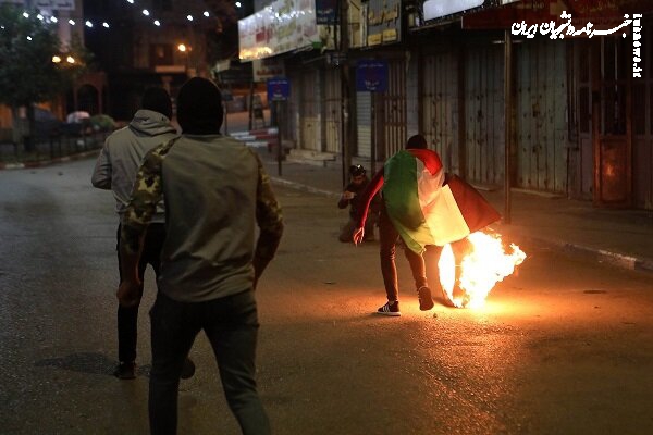فلسطین در توییتر/ تصویر «حاج قاسم» زینت‌بخش ساحل غزه