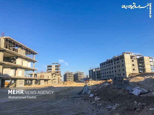 ساخت مسکن ویژه کارکنان و هیات علمی دانشگاه آزاد