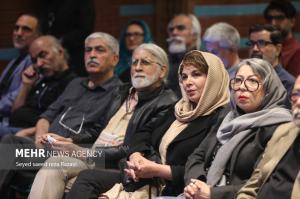 تصاویر| آئین نکوداشت آتیلا پسیانی در هجدهمین دوره شب کارگردانان تئاتر ایران