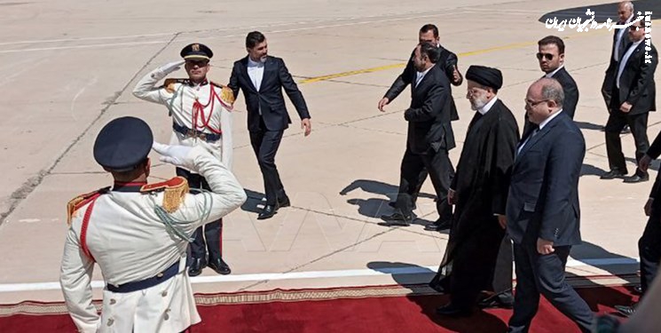 فرود هواپیمای رئیس جمهوری اسلامی ایران در فرودگاه دمشق/  آیت‌الله رئیسی وارد سوریه شد 