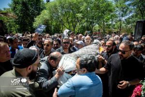 تصاویر| تشییع پیکر حسام محمودی