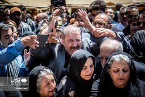 تصاویر| تشییع پیکر حسام محمودی