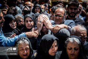 تصاویر| تشییع پیکر حسام محمودی