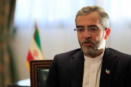 هشدار مذاکره کننده ارشد ایران به آمریکا/ هیچ فرصتی دائمی نیست