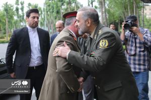 تصاویر| دیدار رئیس ستاد نیروهای مسلح سوریه با وزیر دفاع