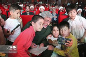 تصاویر| پاسداشت ادبیات جهاد و مقاومت در مشهد