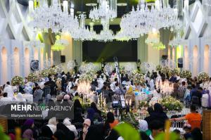 تصاویر| جشن بزرگ ازدواج دانشگاهیان دانشگاه علوم پزشکی تهران