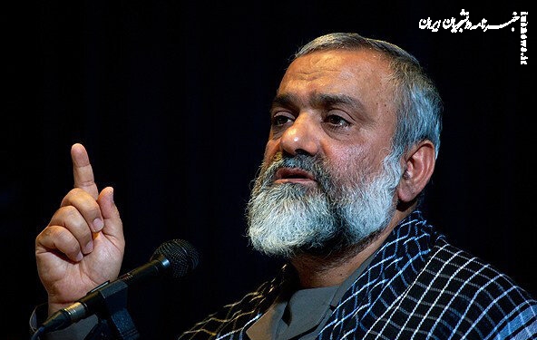تلاش ملت ایران بر این است تا انقلاب تحویل صاحبش امام عصر (عج) شود