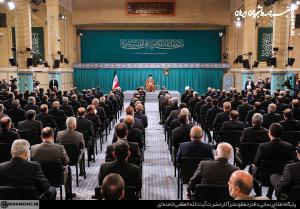 عکس| دیدار مسئولان وزارت خارجه و سفیران با رهبر انقلاب