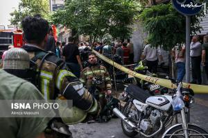 عکس| آتش‌سوزی گسترده در میدان رازی