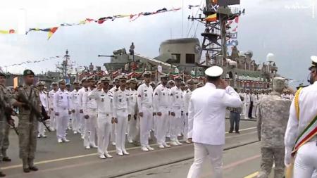 فیلم| مراسم استقبال رسمی از ناوگروه ۸۶ نیروی دریایی ارتش