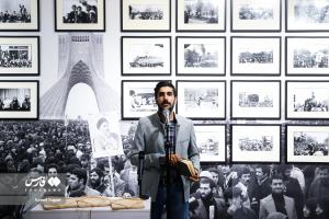 تصاویر| افتتاح نمایشگاه عکس آن پنج نفر