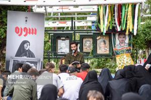 تصاویر| آئین تجلیل از خانواده شهید عجمیان
