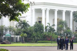 عکس| استقبال رئیس‌جمهور اندونزی از رئیسی