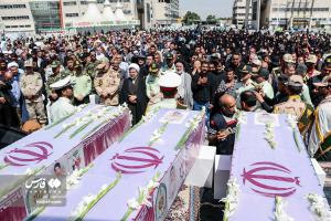 تصاویر| تشییع پیکر ۳ شهید مرزبان خراسانی در مشهد