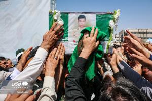 تصاویر| تشییع پیکر ۳ شهید مرزبان خراسانی در مشهد