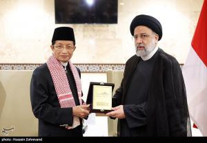 تصاویر| حضور رئیسی در مسجد استقلال جاکارتا