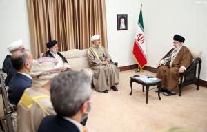 عکس| دیدار سلطان عمان با رهبرانقلاب