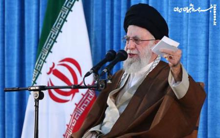 رهبر انقلاب عقب‌نشینی کدام دولت‌ها را مثال زدند‌؟