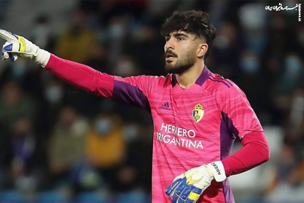 گزینه جنجالی استقلال برای دروازه؛ گلر پرسپولیسی، آبی پوش می شود؟