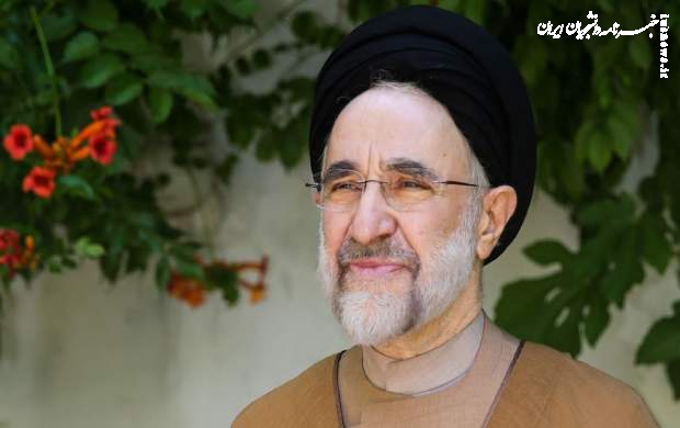 اظهارات عوام‌فریبانه خاتمی علیه حجاب اسلامی