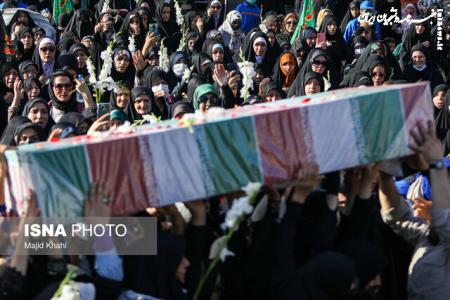 سرباز مجروح حادثه اصفهان به شهادت رسید