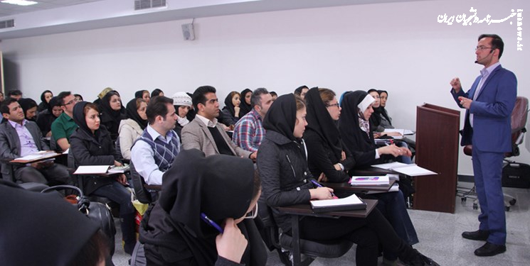  فراخوان جذب اعضای هیأت علمی دانشگاه آزاد تمدید شد 