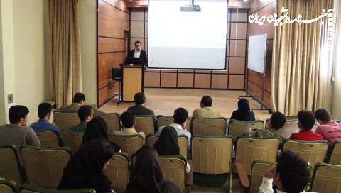  آخرین مهلت دفاع برای دانشجویان کارشناسی‌ ارشد و دکتری در نیمسال دوم ۱۴۰۲-۱۴۰۱ 