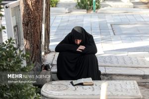 تصاویر| مراسم دعای عرفه در جوار مزار شهدا