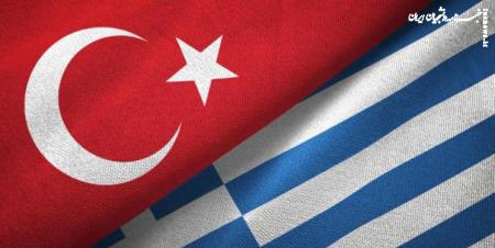 تاکید وزرای دفاع ترکیه و یونان بر بازماندن مسیر گفت‌وگو