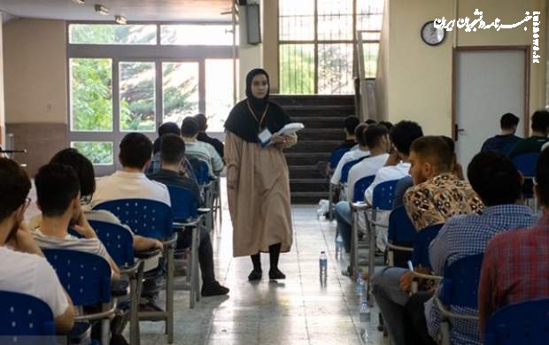 وزیر علوم: تاثیرگذاری کنکور به مرور کاهش می‌یابد