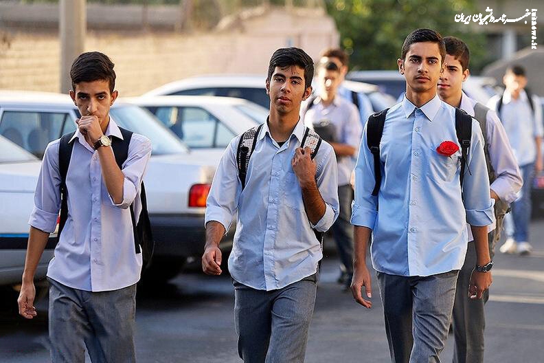 جزئیات آموزش ۷ زبان خارجی در مدارس 