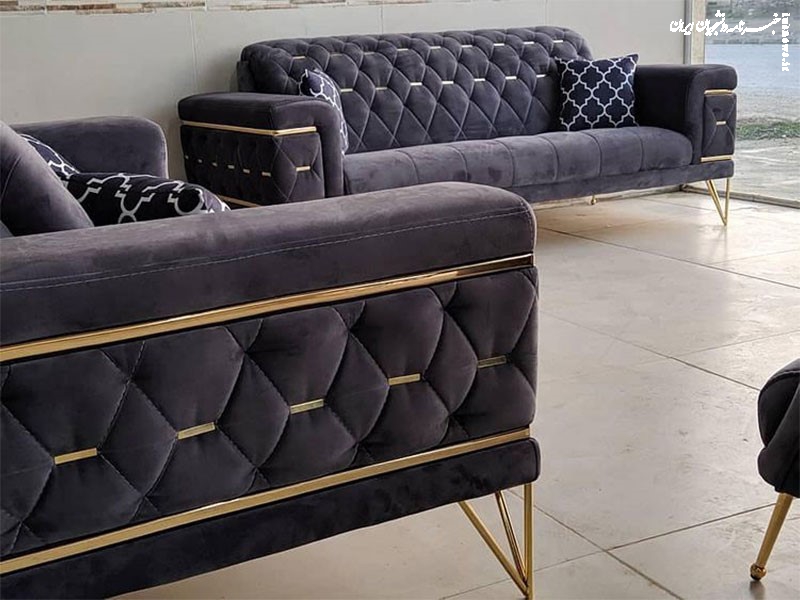 چگونه مبل چستر را تمیز کنیم؟