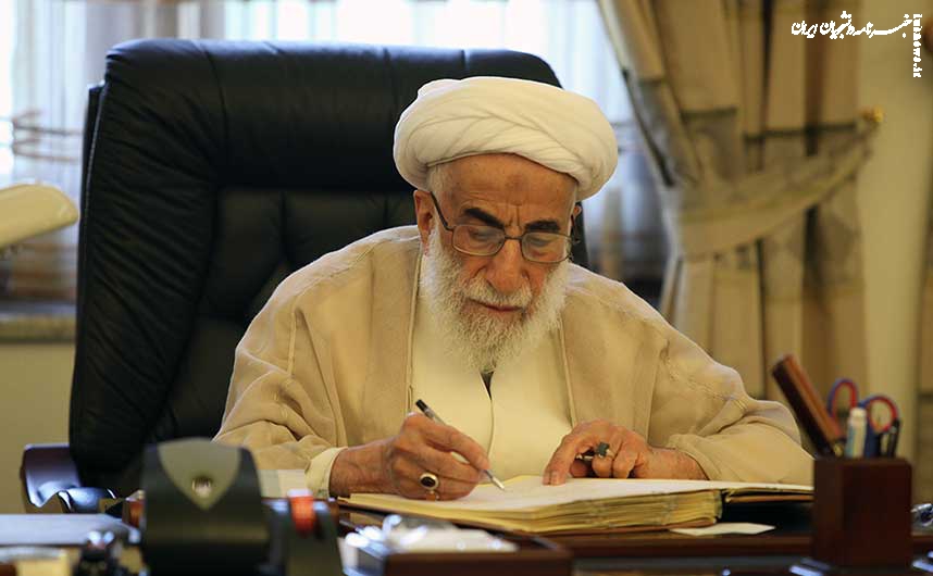 جنتی: توهین به قرآن، توهین به همه ادیان الهی است