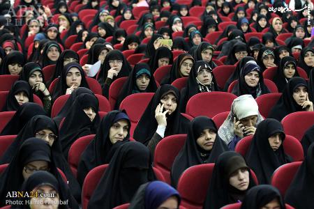 تجهیز دختران دانشگاهی به معارف اسلامی/ ترویج فرهنگ حجاب