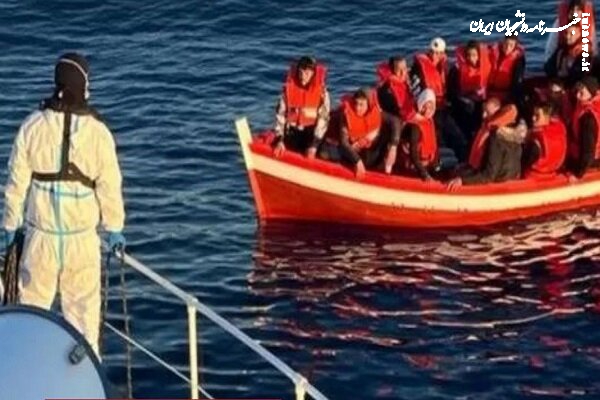غرق‌شدن ۲ کشتی حامل پناهجویان در ایتالیا با ۲ کشته و ۳۰ مفقود