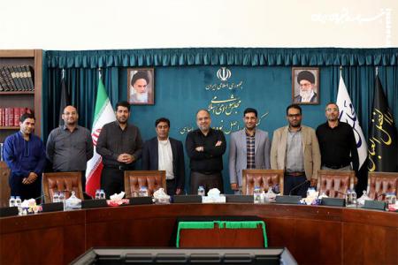 عکس| نشست صمیمی سخنگوی کمیسیون اصل نود مجلس با فعالان رسانه ای استان هرمزگان