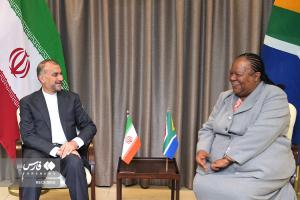 تصاویر| دیدار امیرعبداللهیان با «نالدی پاندور» وزیر خارجه آفریقای جنوبی