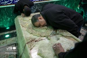 تصاویر| غبار روبی ضریح امامزاده صالح(ع)
