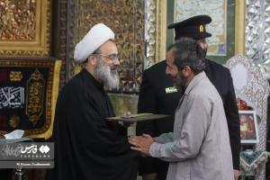 تصاویر| غبار روبی ضریح امامزاده صالح(ع)