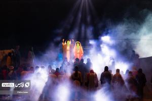 تصاویر| نمایش میدانی «تنهاتر از مسیح»