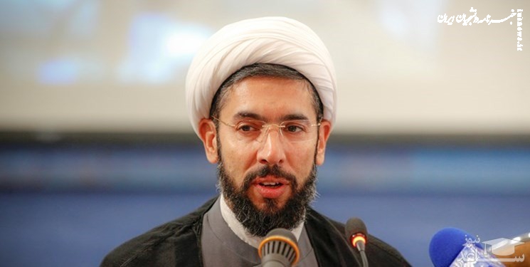 وظیفه حلقه های میانی دمیدن روح اذن الهی در جامعه است 