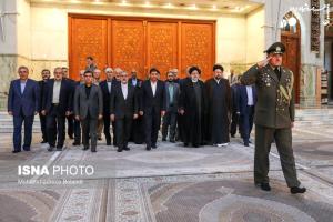 عکس| تجدید میثاق رئیس‌جمهور و اعضای هیئت دولت با آرمان‌های امام (ره)